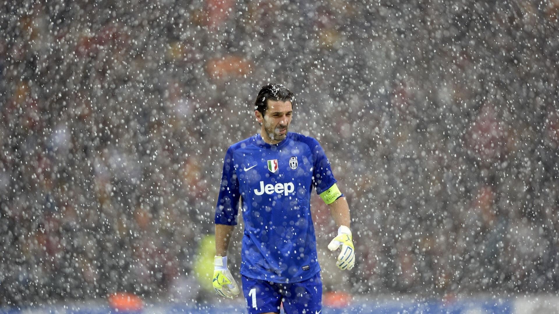 纳达尔强势回归红土赛场，法网前景引热议